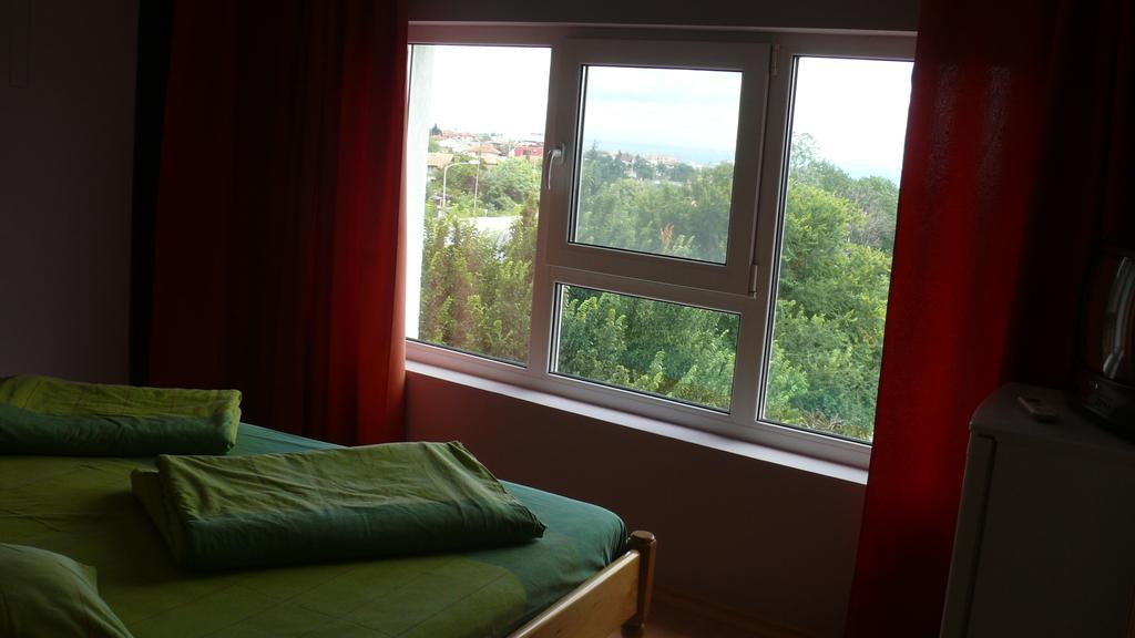 Villa Climate Guest House Varna Rum bild