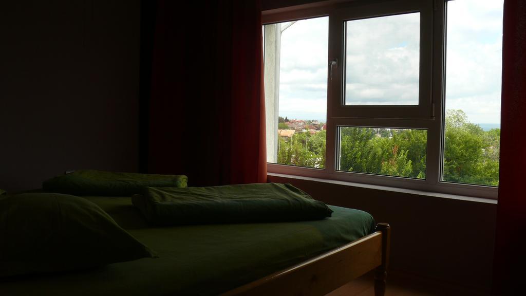Villa Climate Guest House Varna Exteriör bild