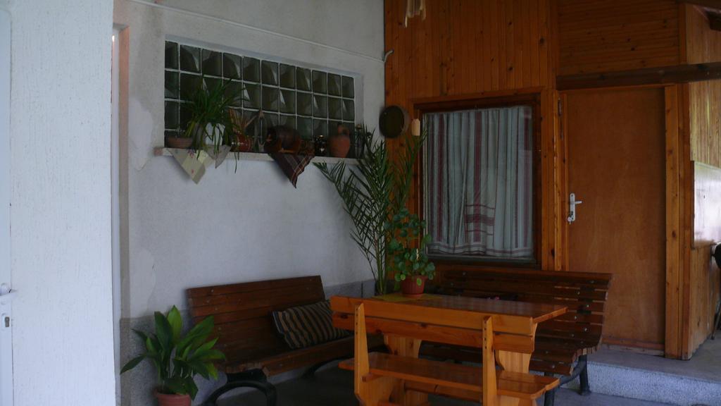 Villa Climate Guest House Varna Exteriör bild