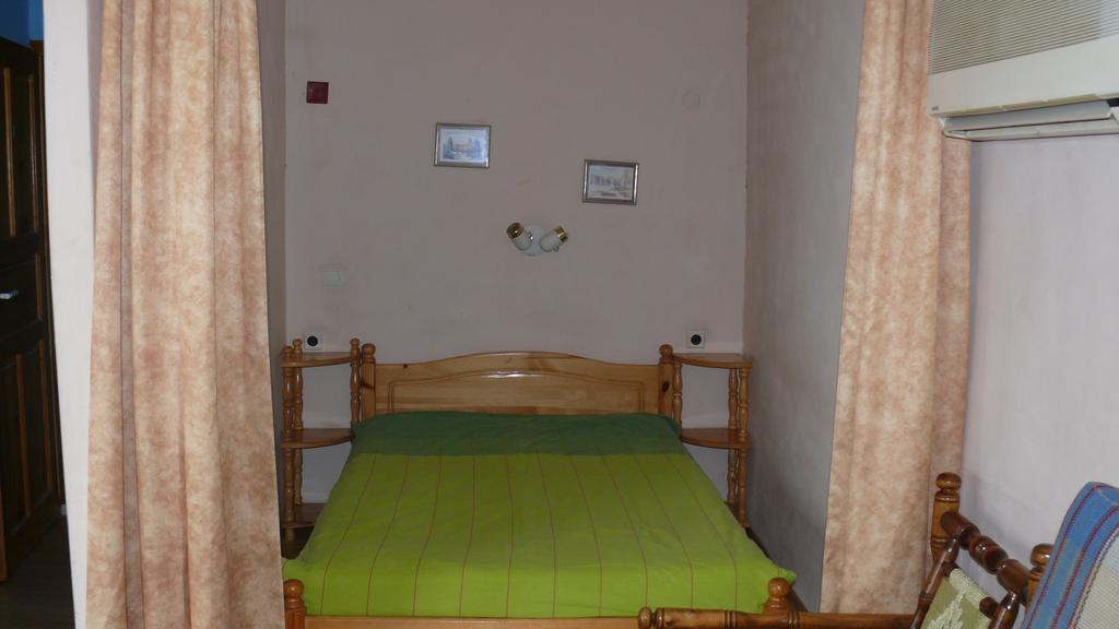 Villa Climate Guest House Varna Rum bild