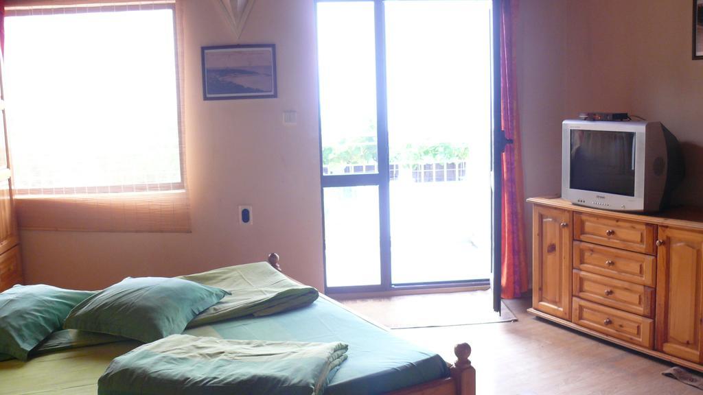 Villa Climate Guest House Varna Exteriör bild