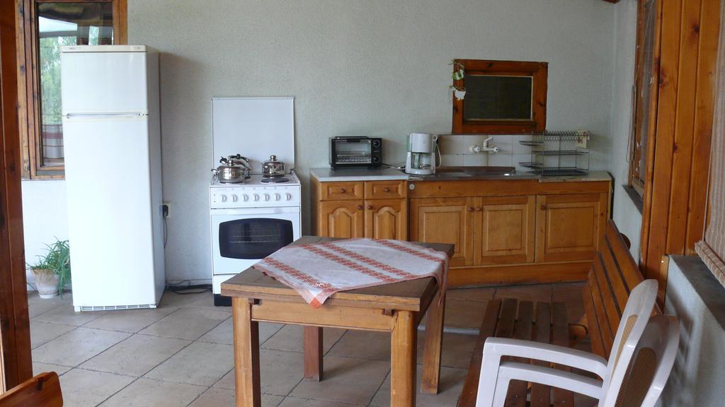 Villa Climate Guest House Varna Rum bild